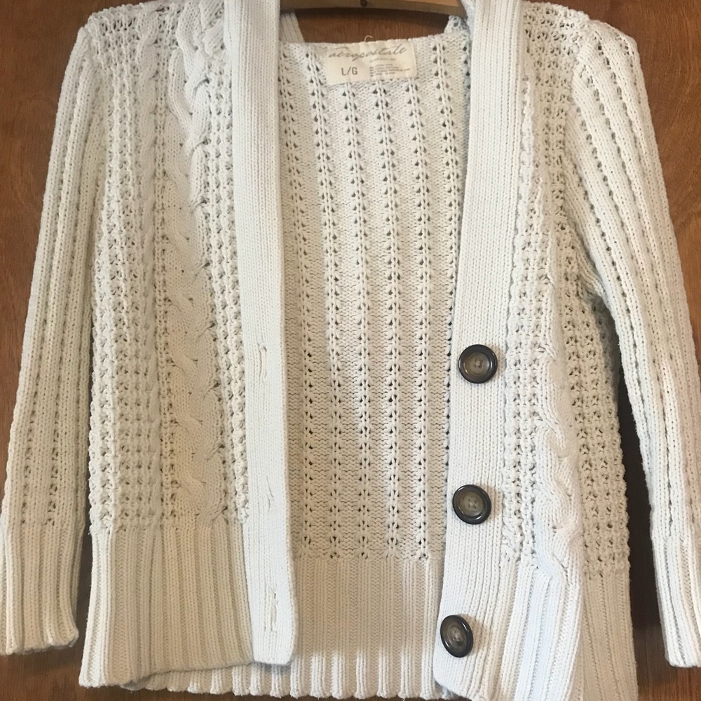 Whit cardigan